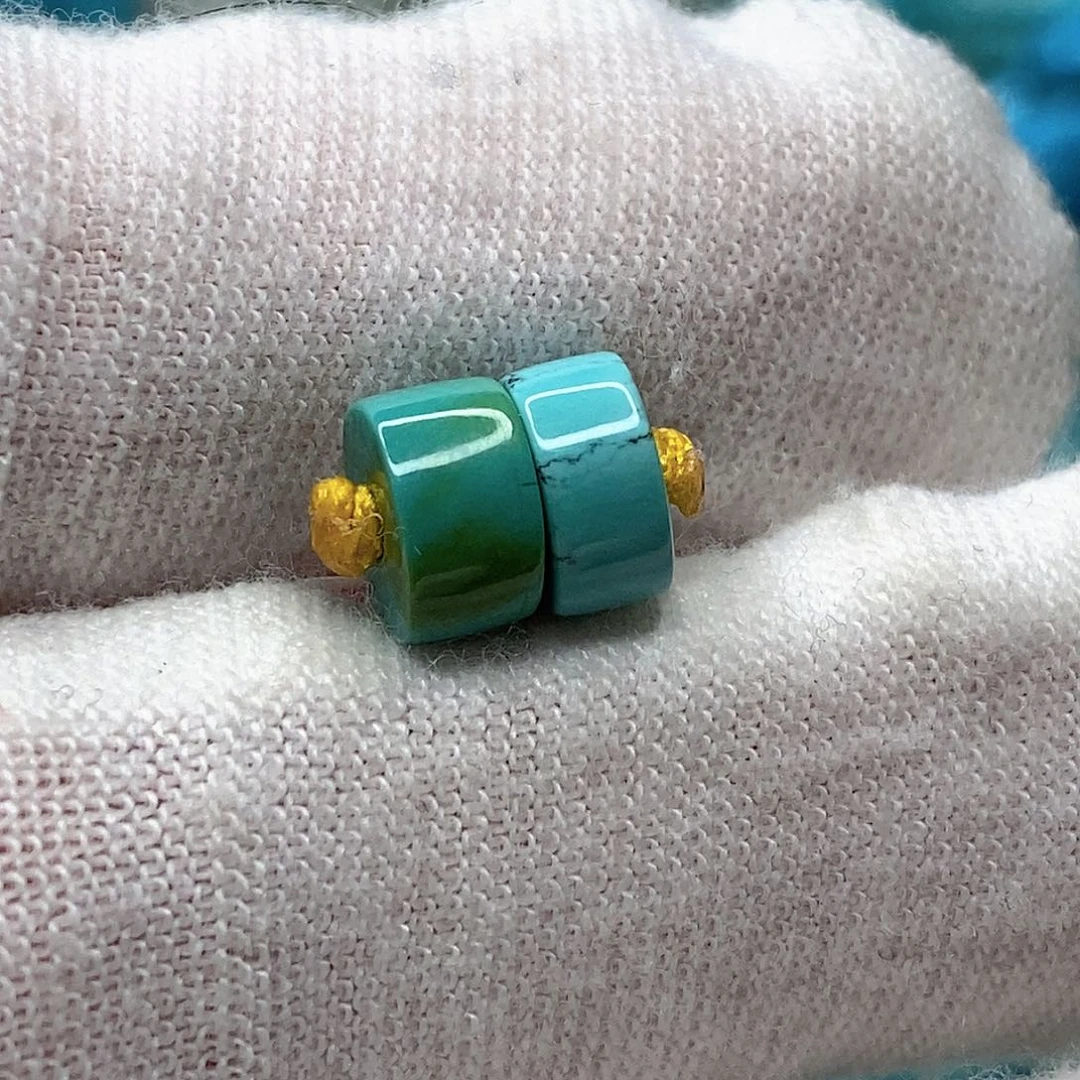 绿松石未镶嵌天然原矿 地大质检7.5mm