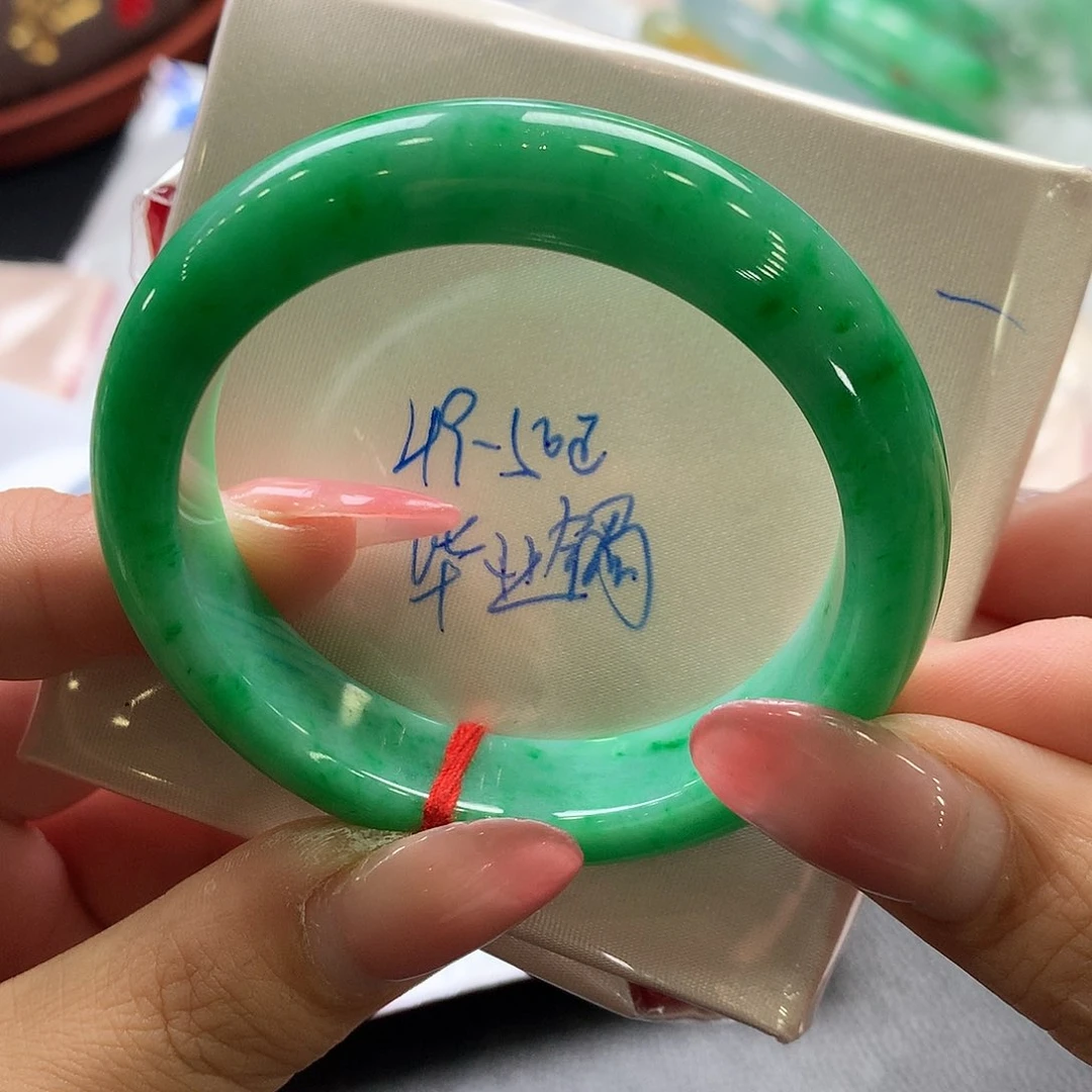 翡翠手镯未镶嵌4950正