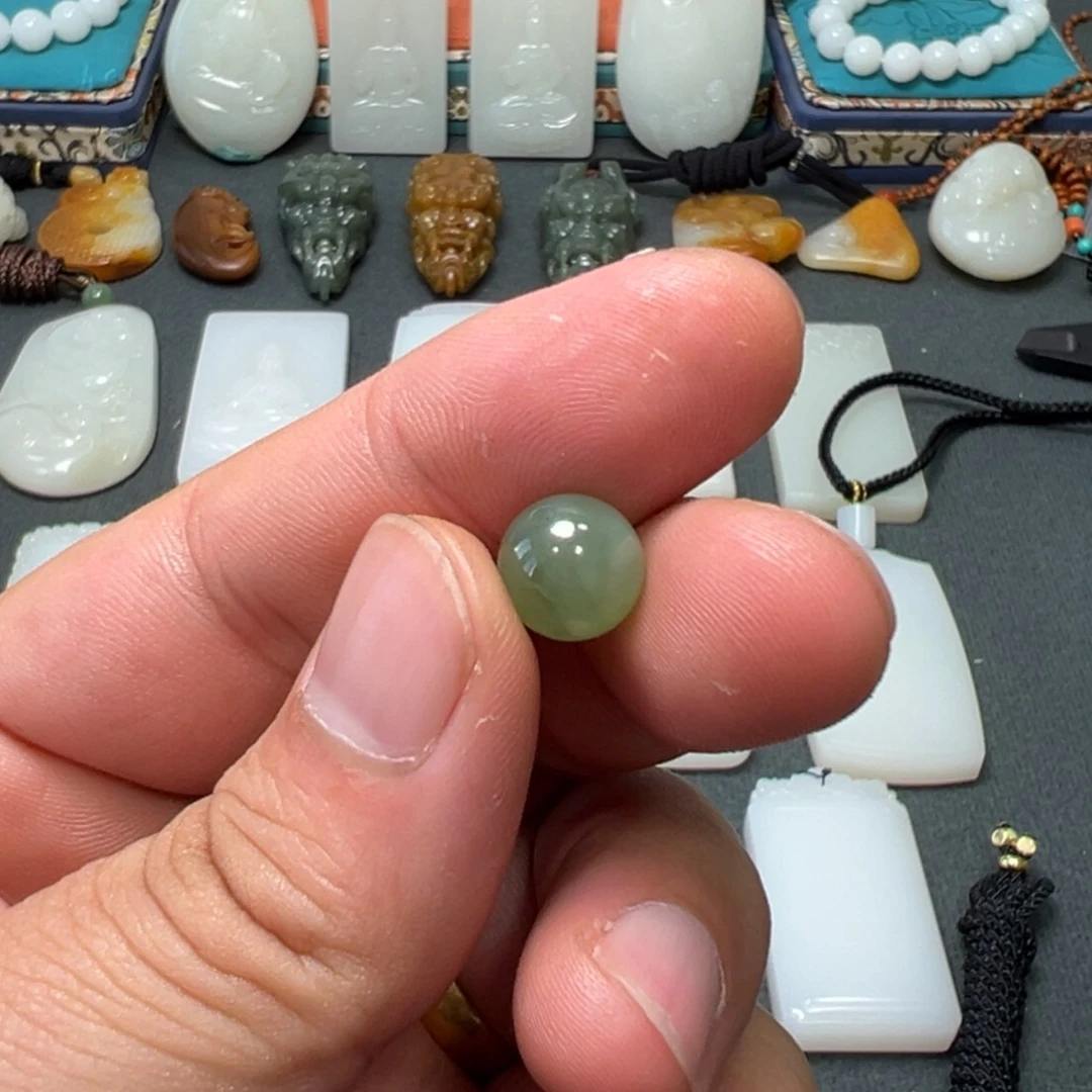 【闪购商品】和田玉颈饰未镶嵌知*