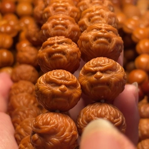 手串猴头核桃心*舞台