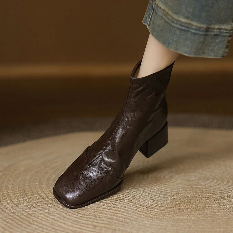 美拉德复古羊皮粗跟切尔西瘦瘦短靴女2025秋冬新款百搭方头马丁靴