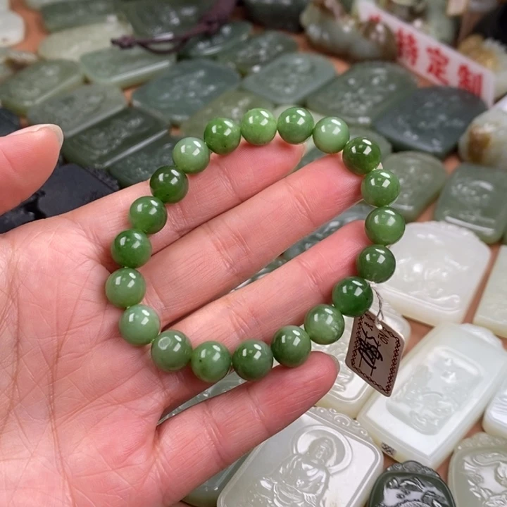 和田玉（碧玉）未镶嵌手链