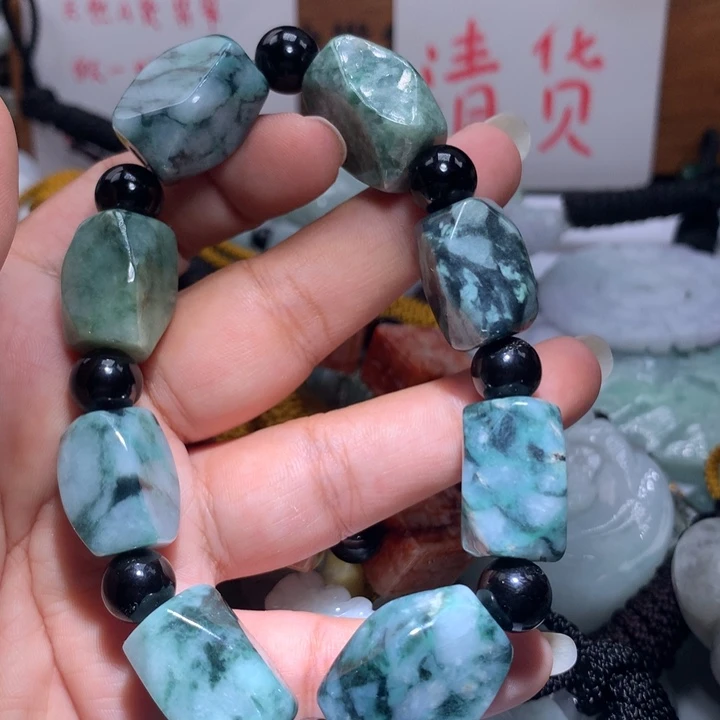 颈饰未镶嵌翡翠保真天然A货翡翠