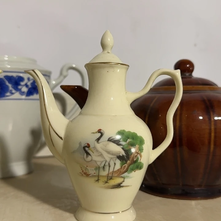 茶盏陶瓷盘子啥都有