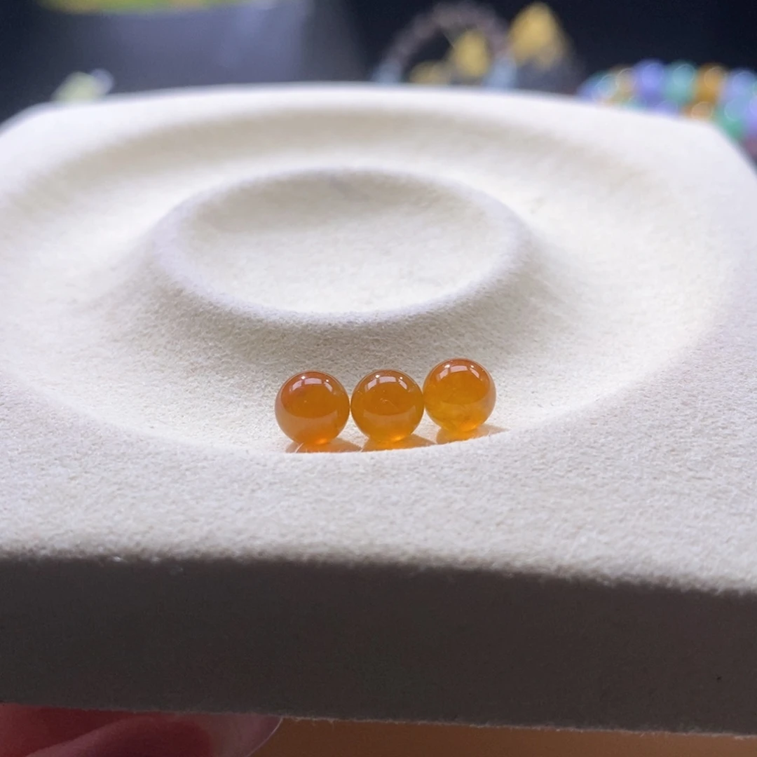 翡翠未镶嵌颈饰翡翠芬达汽水色系珠多样性发其一