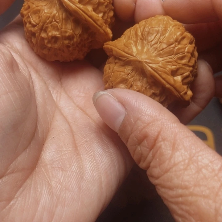 文玩核桃吊坠文玩37