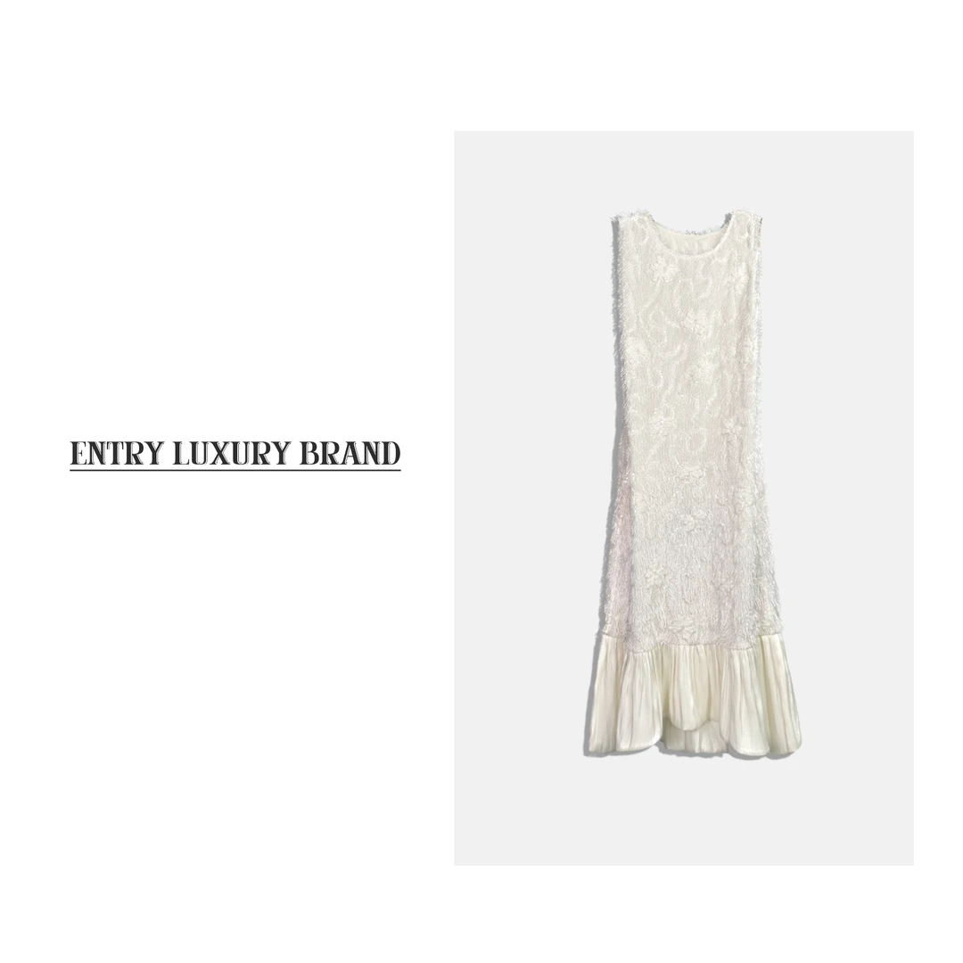 2025年早春新款气质轻奢亮片优雅百搭时尚无袖连衣裙2516043