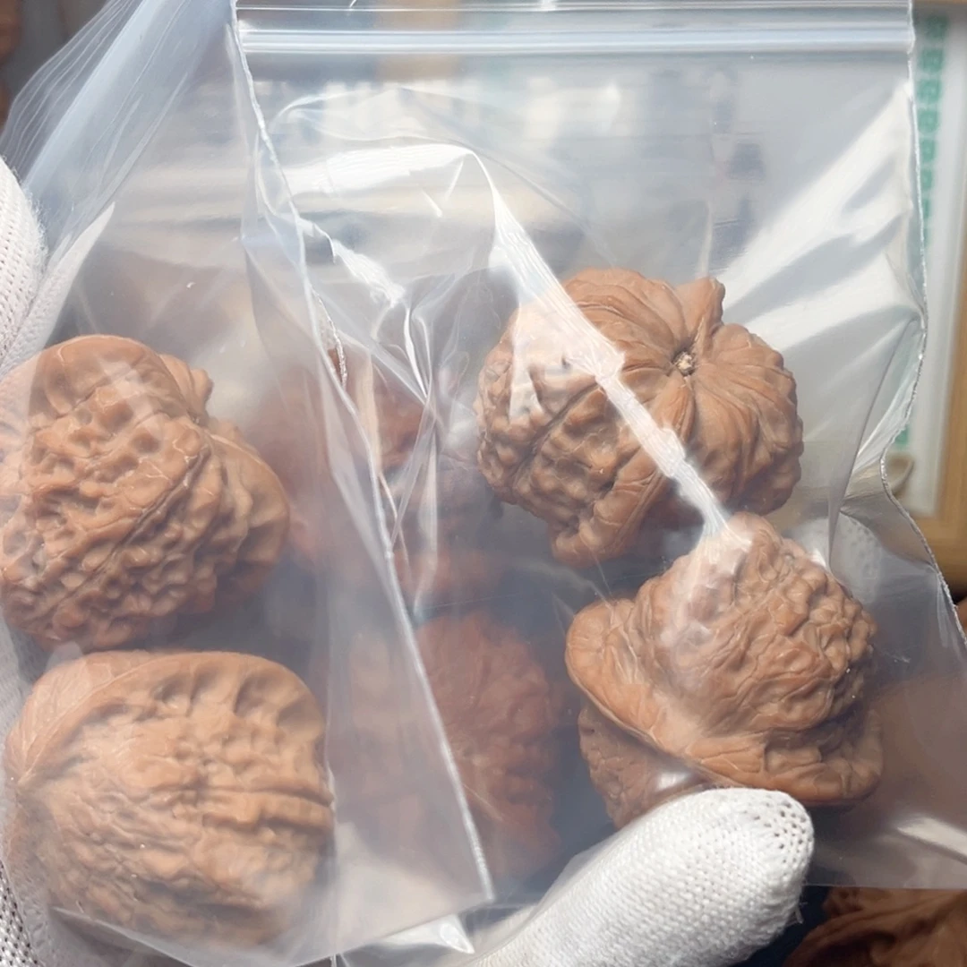 没***帅把件文玩核桃3对破血