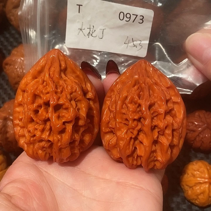 文玩核桃吊坠中国大花45克71