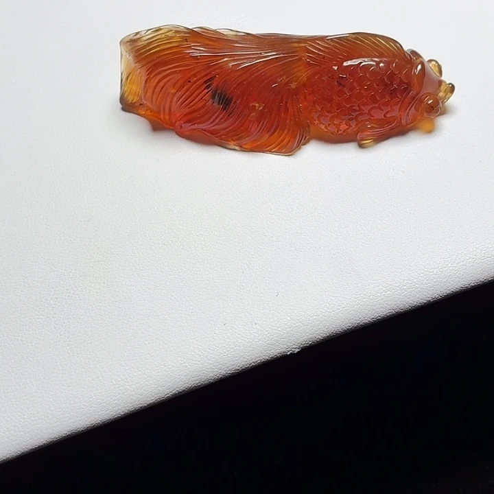 琥珀未镶嵌珠宝奇石10.6g