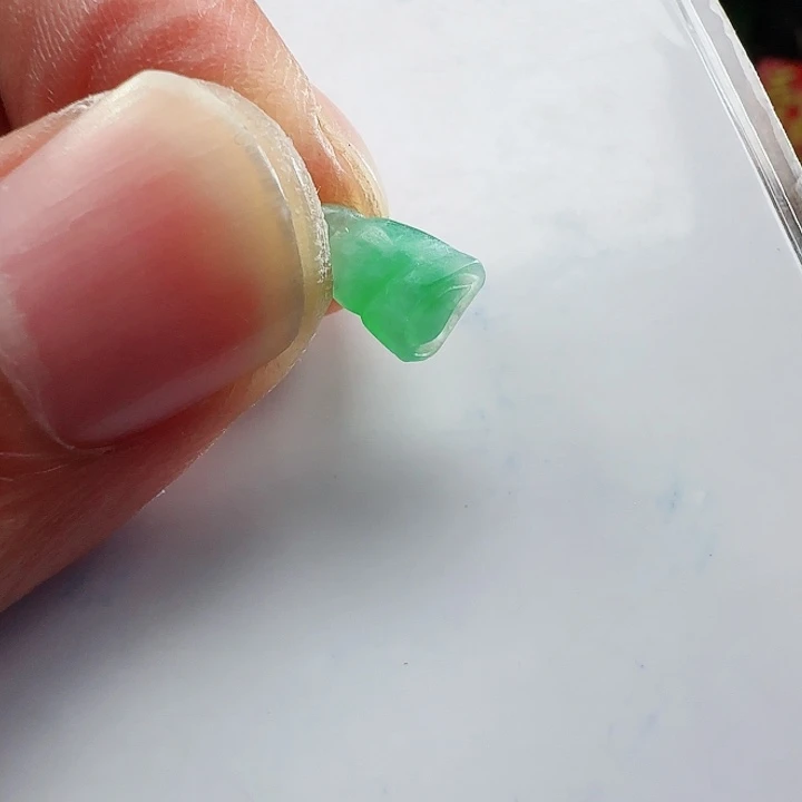 定制翡翠未镶嵌翡翠首饰