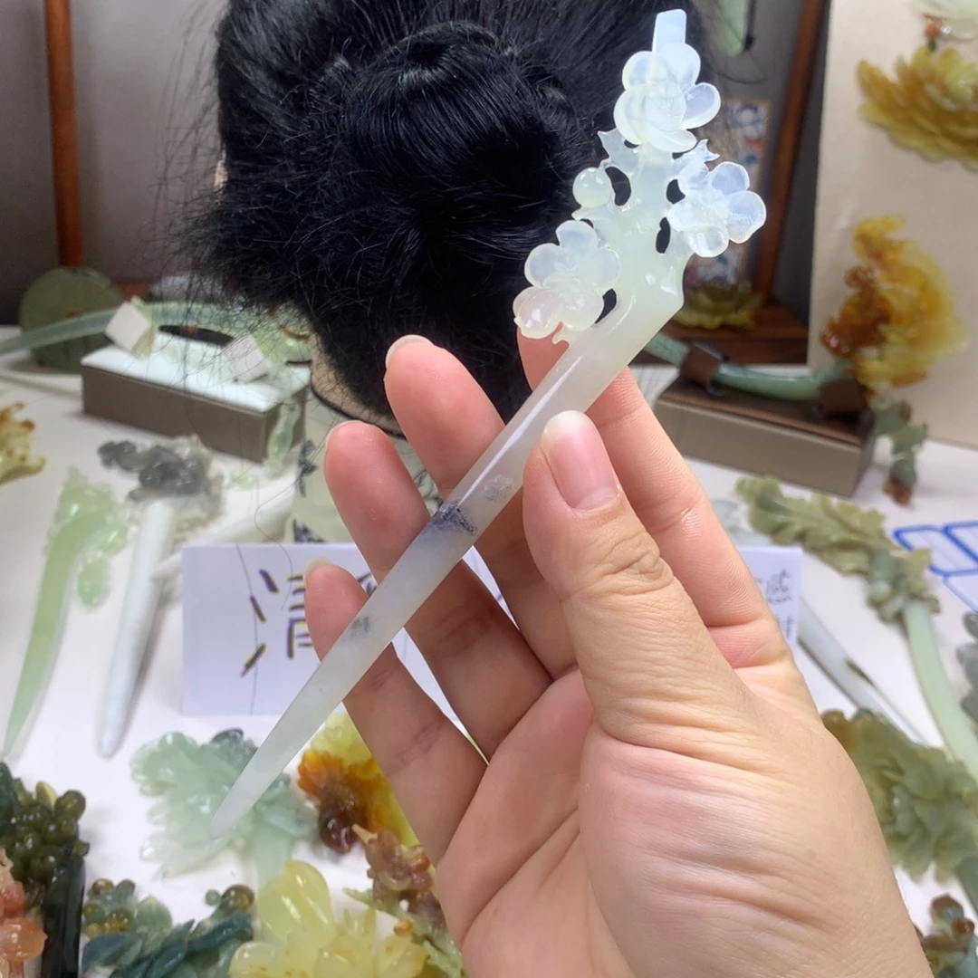 蛇纹石玉未镶嵌发饰