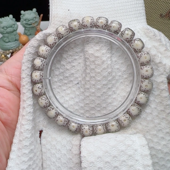 星月菩提手串骨瓷白大眼睛9*8