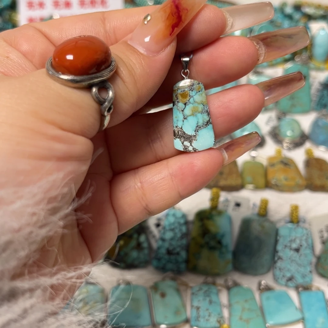 【闪购商品】未镶嵌南红玛瑙珠宝奇石