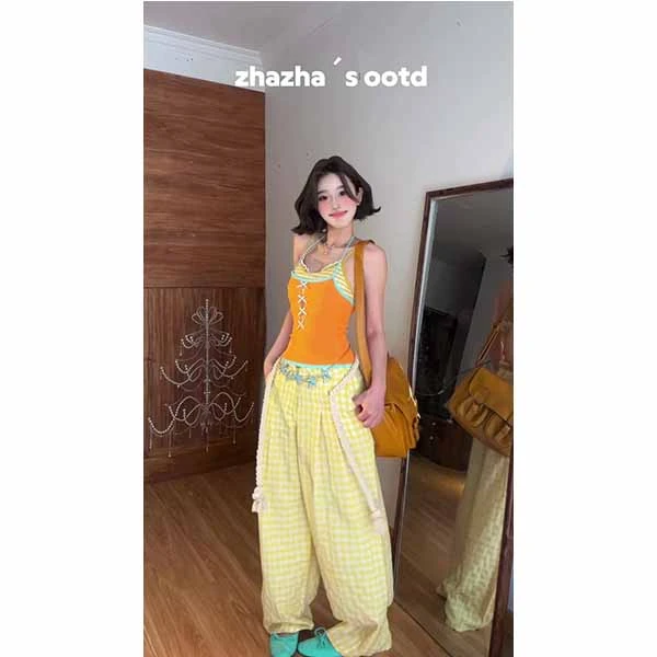 韩系多巴胺辣妹挂脖吊带背心女修身显瘦百搭上衣潮阔腿长裤套装