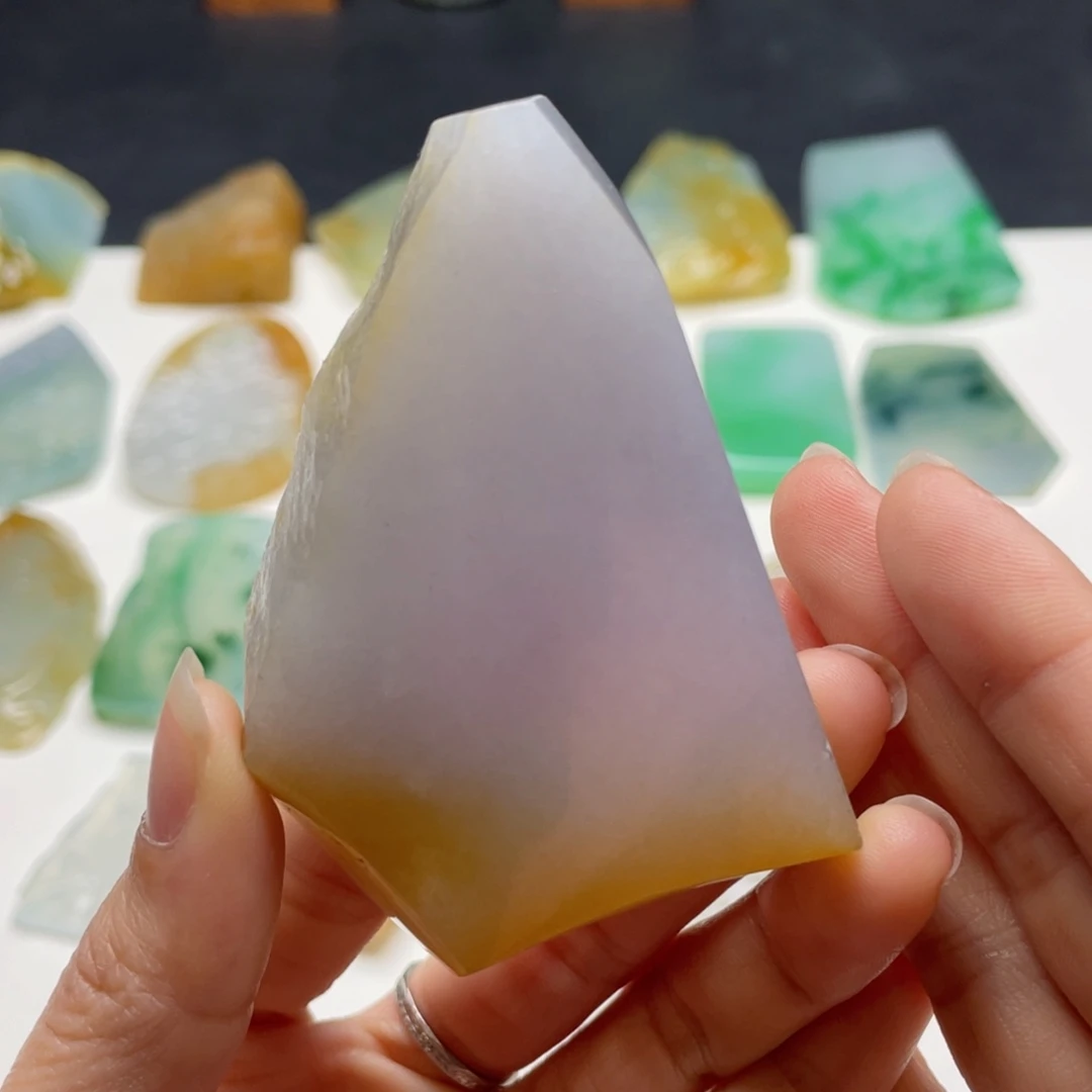 定制翡翠未镶嵌包工包料