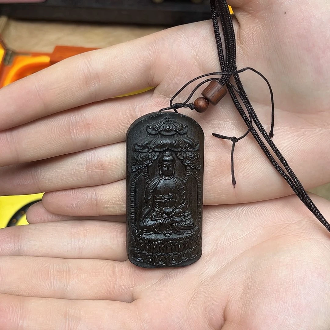 大叶紫檀（黑酸枝木类）