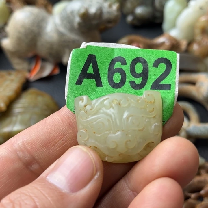 和田玉颈饰未镶嵌用****0