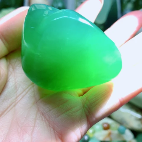 蛇纹石玉未镶嵌手把件