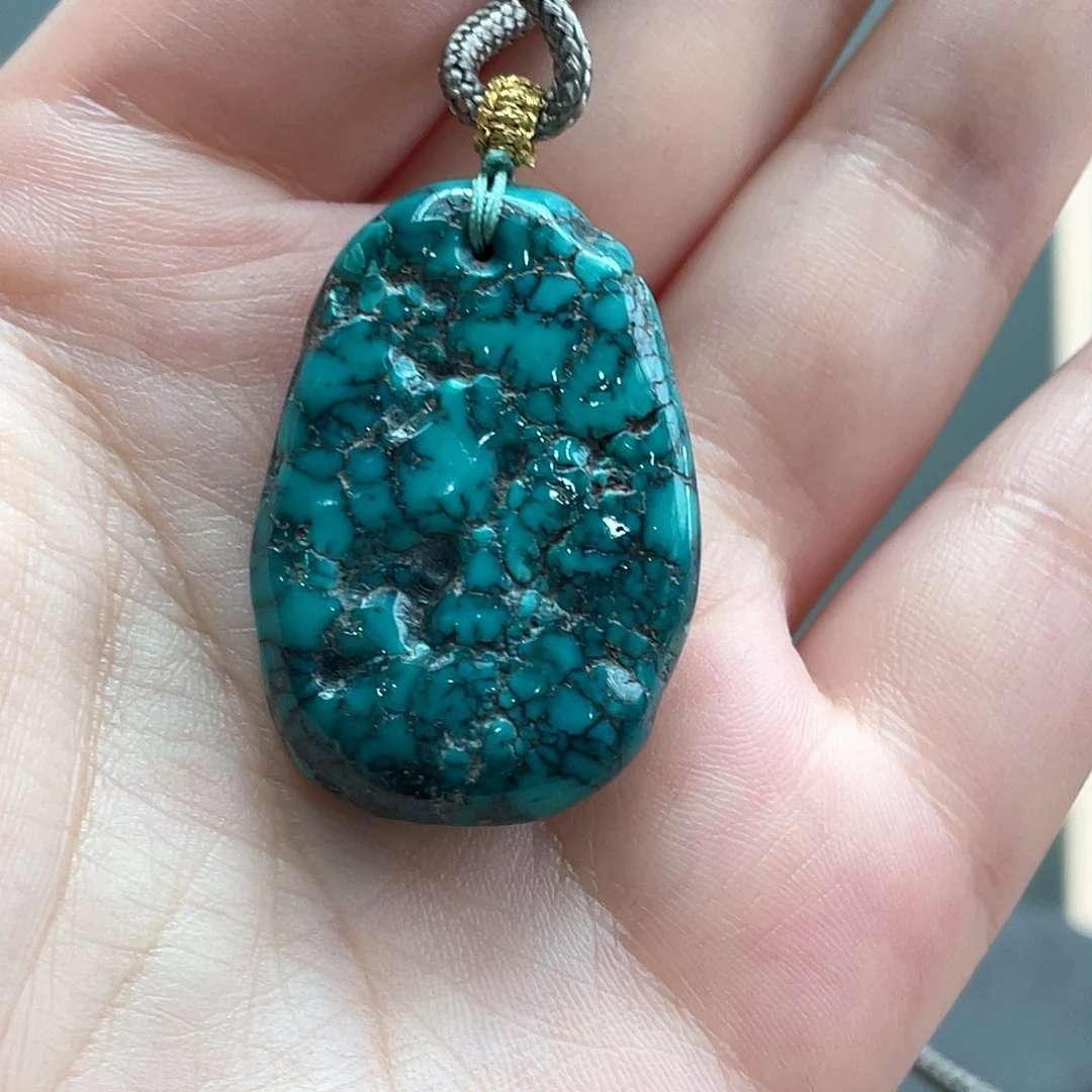 未镶嵌绿松石颈饰