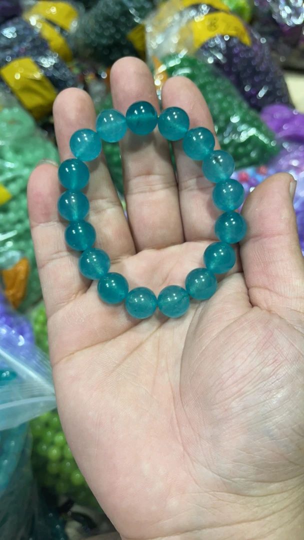 B 739  12 老蓝水手串