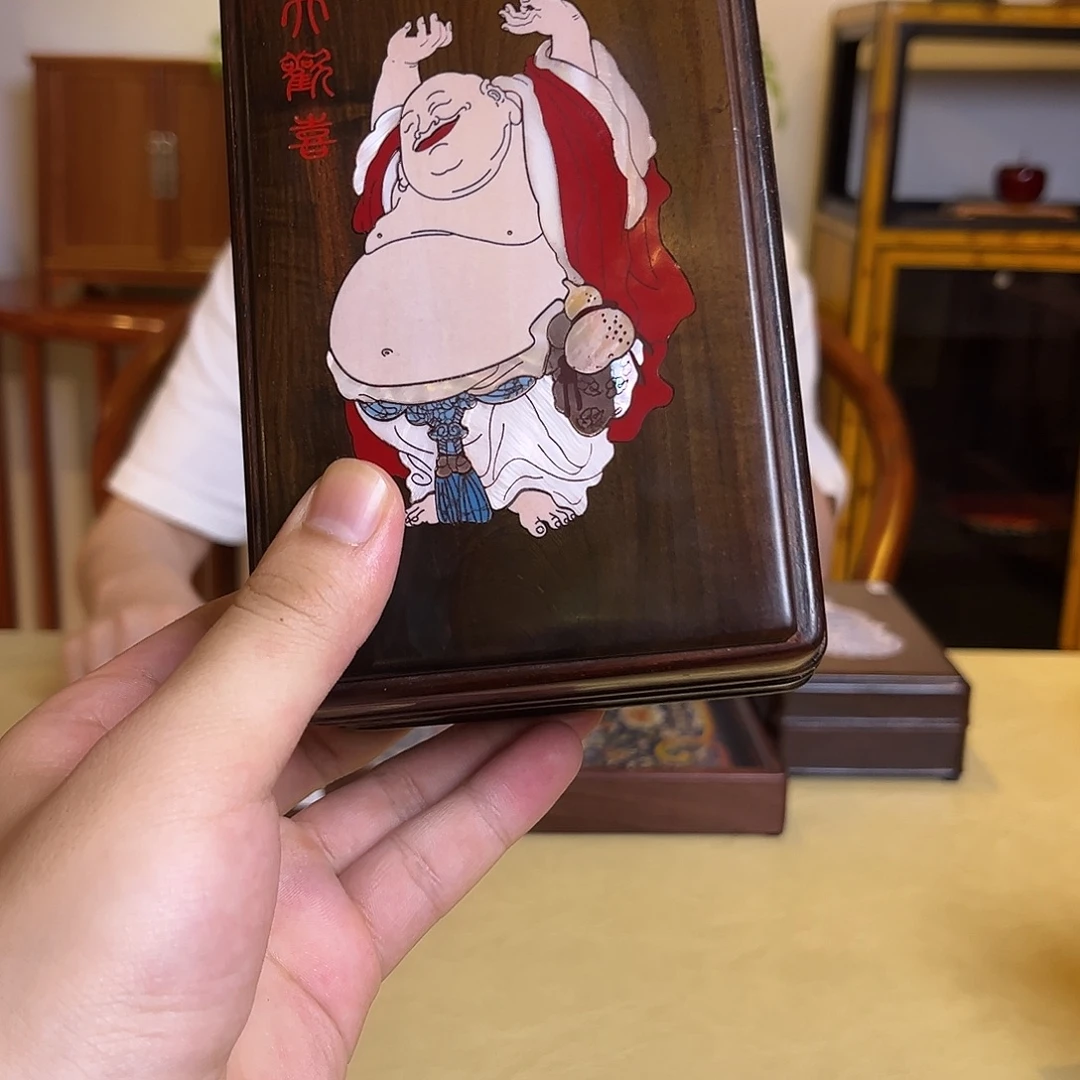红酸枝木类成套家具