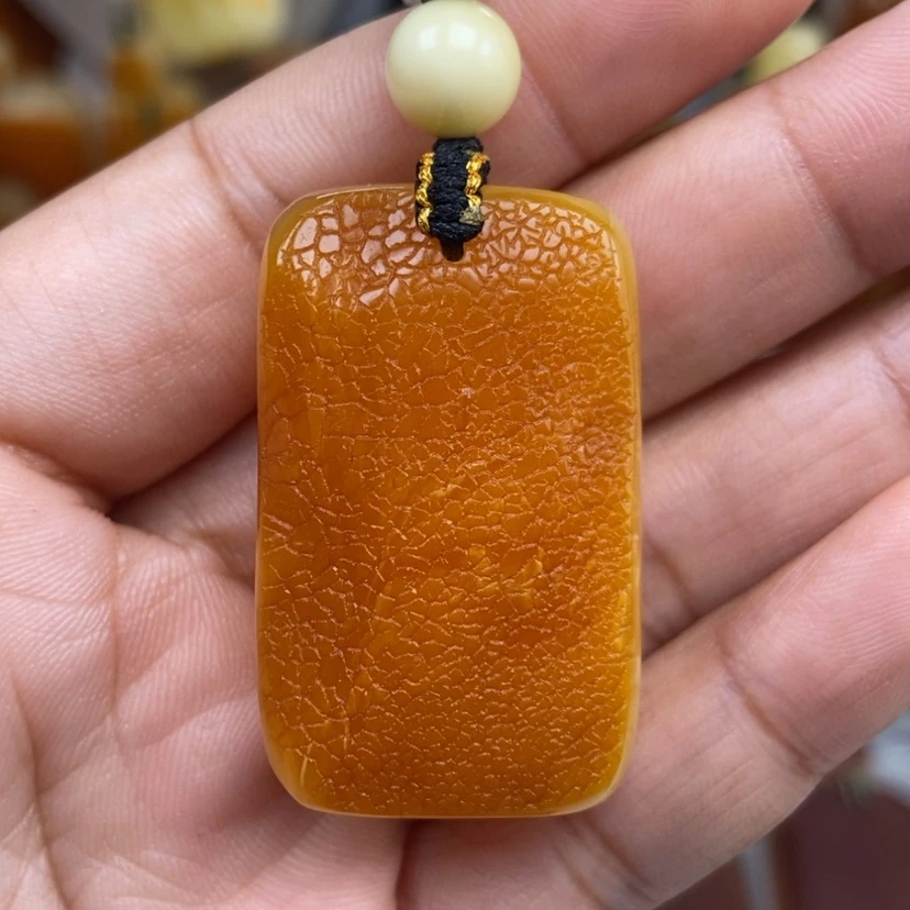 【闪购商品】琥珀颈饰未镶嵌