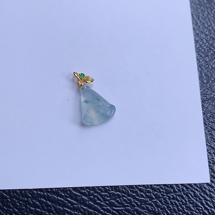 颈饰18K金镶嵌翡翠天然缅甸a货翡翠莲蓬