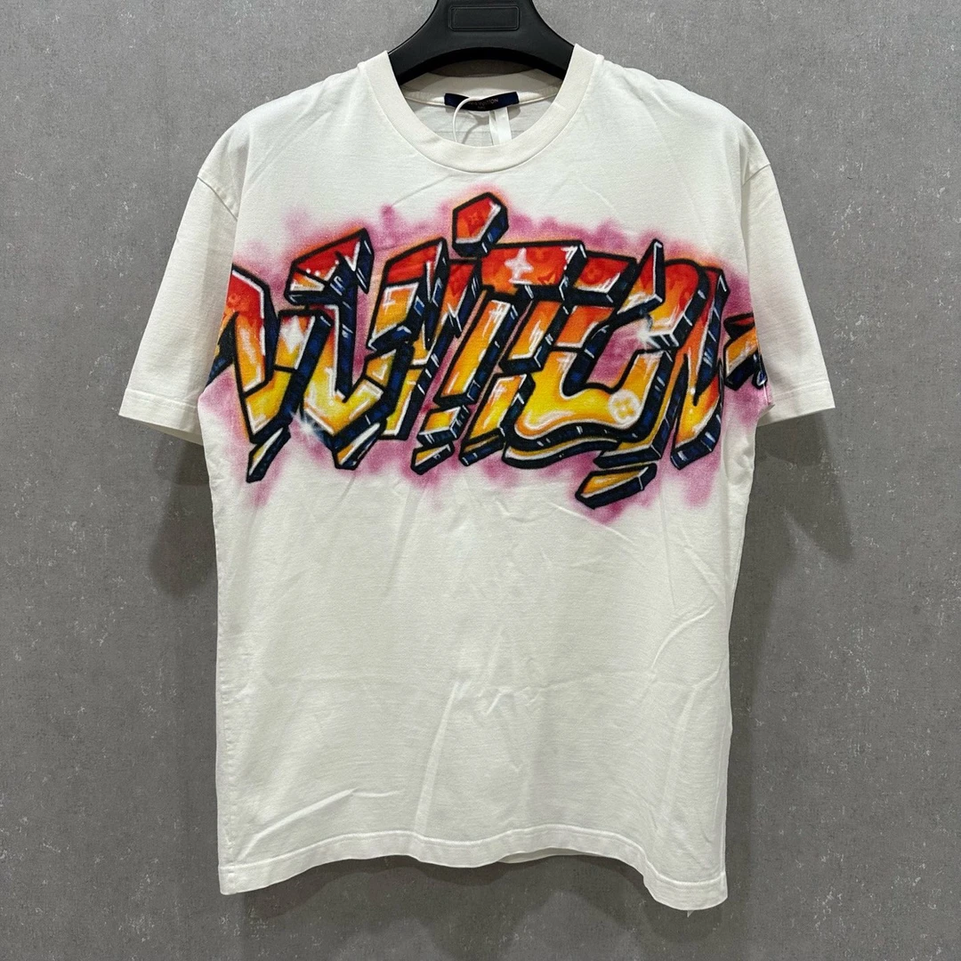 99新 LouisVuitton/路易威登 火焰涂鸦字母logo短袖 M码 006006