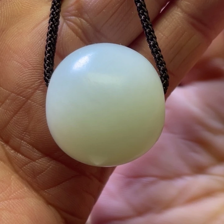 和田玉（糖玉）未镶嵌颈饰