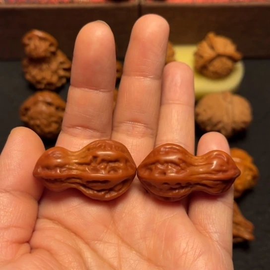 文玩核桃吊坠小花生葫芦
