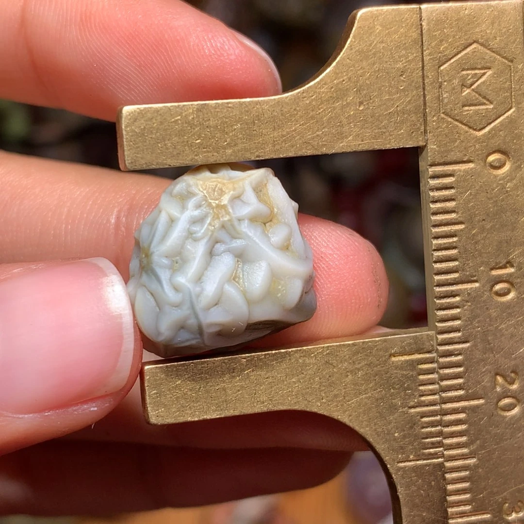 未镶嵌玛瑙/玉髓珠宝半成品
