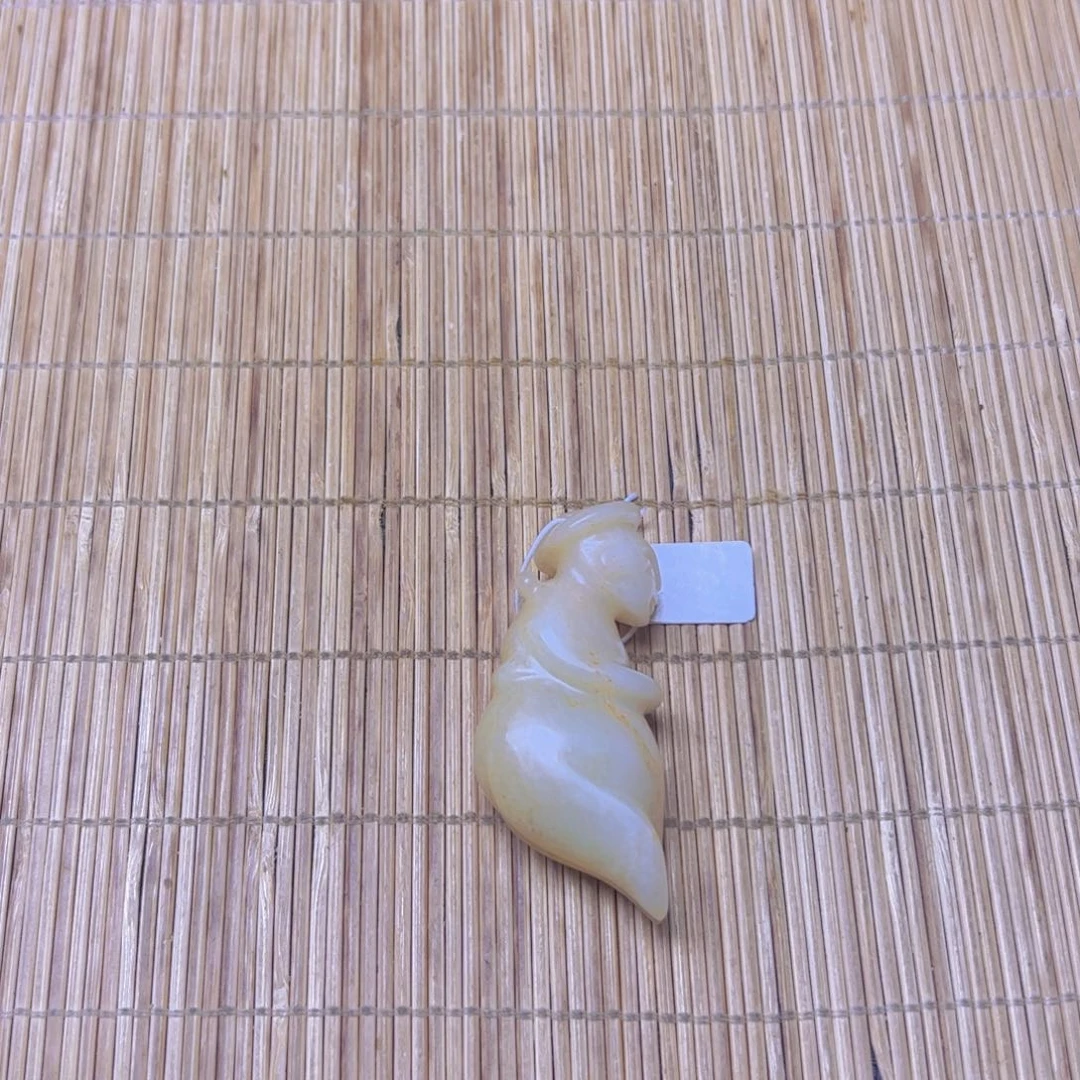 未镶嵌和田玉挂件