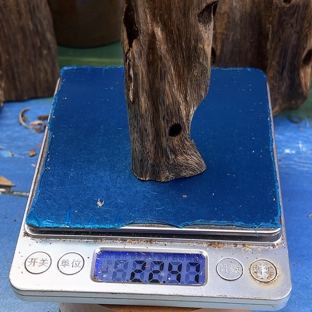 木质绿奇楠虫漏白棋22克