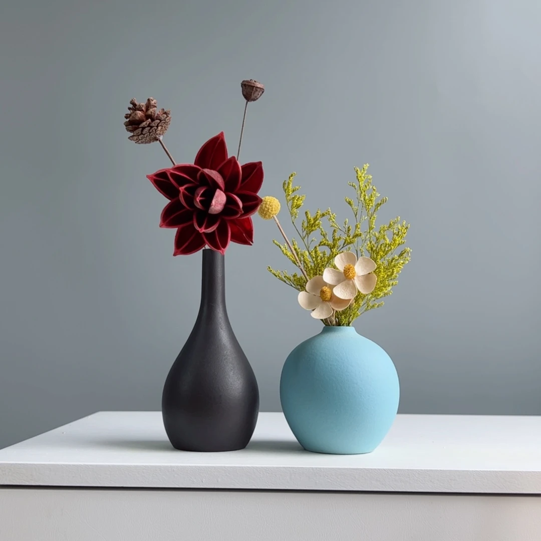 摆件陶瓷小花瓶摆件含花总高约20-30cm