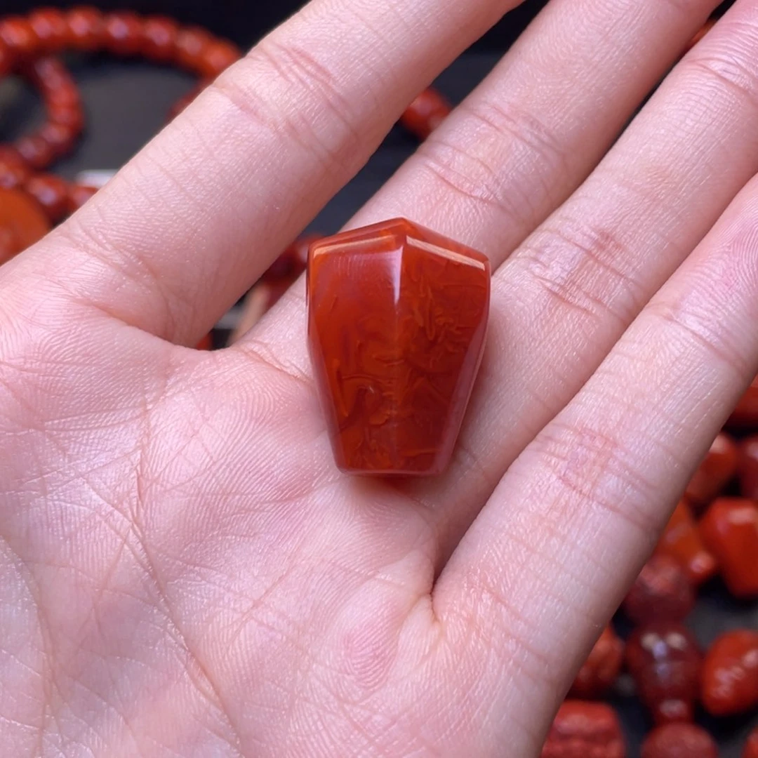 南红玛瑙其他未镶嵌你*好y16mm瓦西柿子红火焰纹鲨鱼背三通