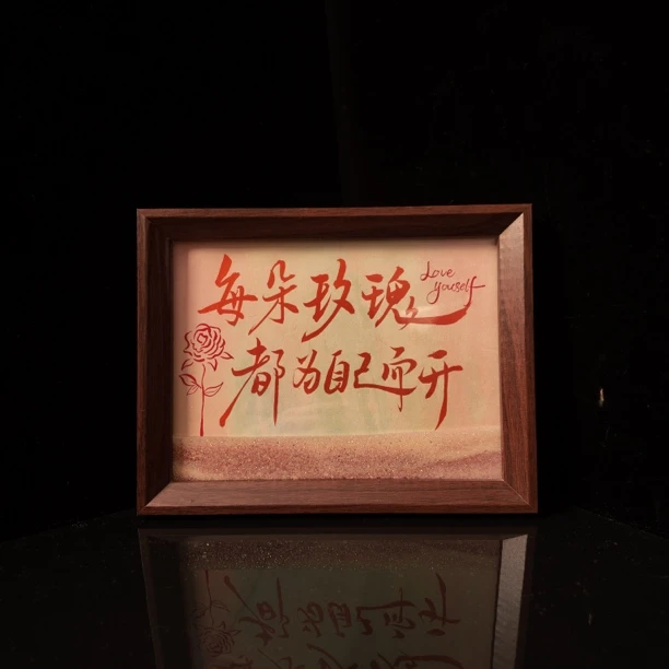 《每朵玫瑰都为自己而开》-流沙6寸手写手绘书法国潮摆件