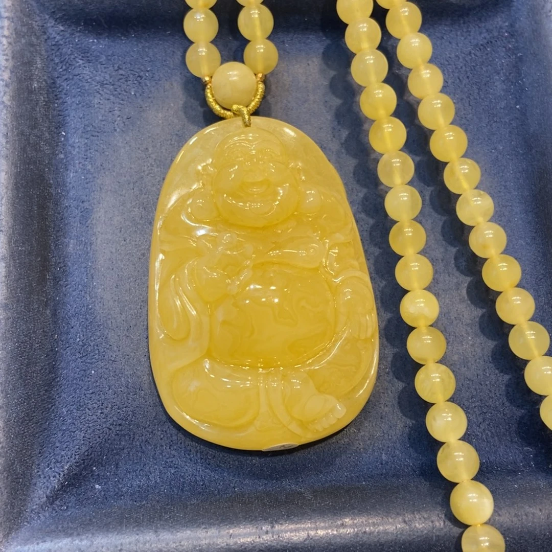 琥珀未镶嵌颈饰蜜蜡