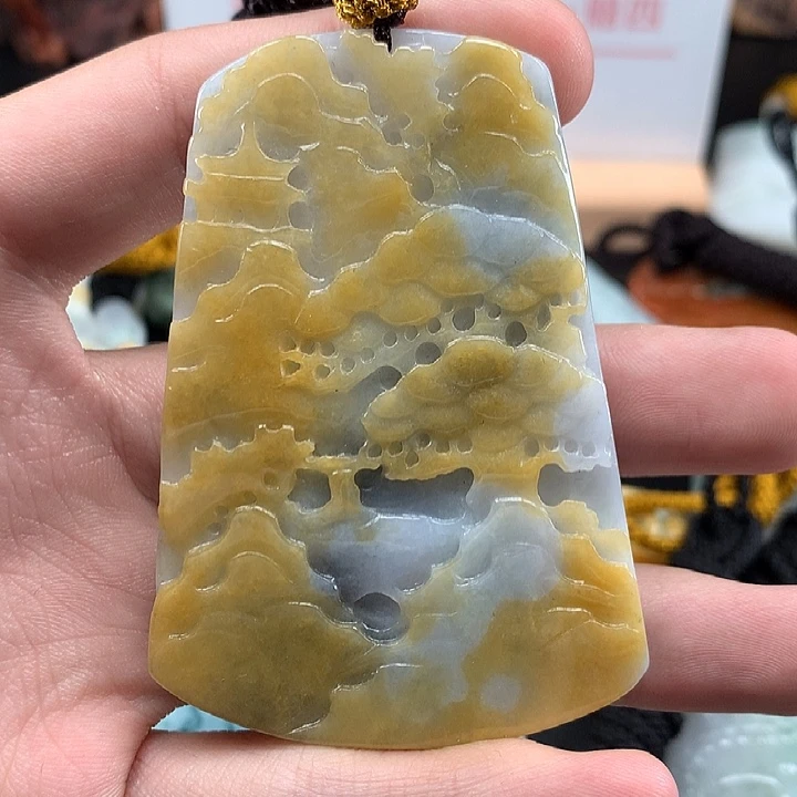翡翠未镶嵌颈饰天然保真a货