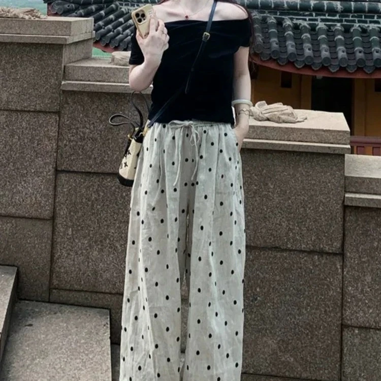 2025夏季法式时尚黑色一字肩修身短袖T恤女设计感气质显瘦短上衣