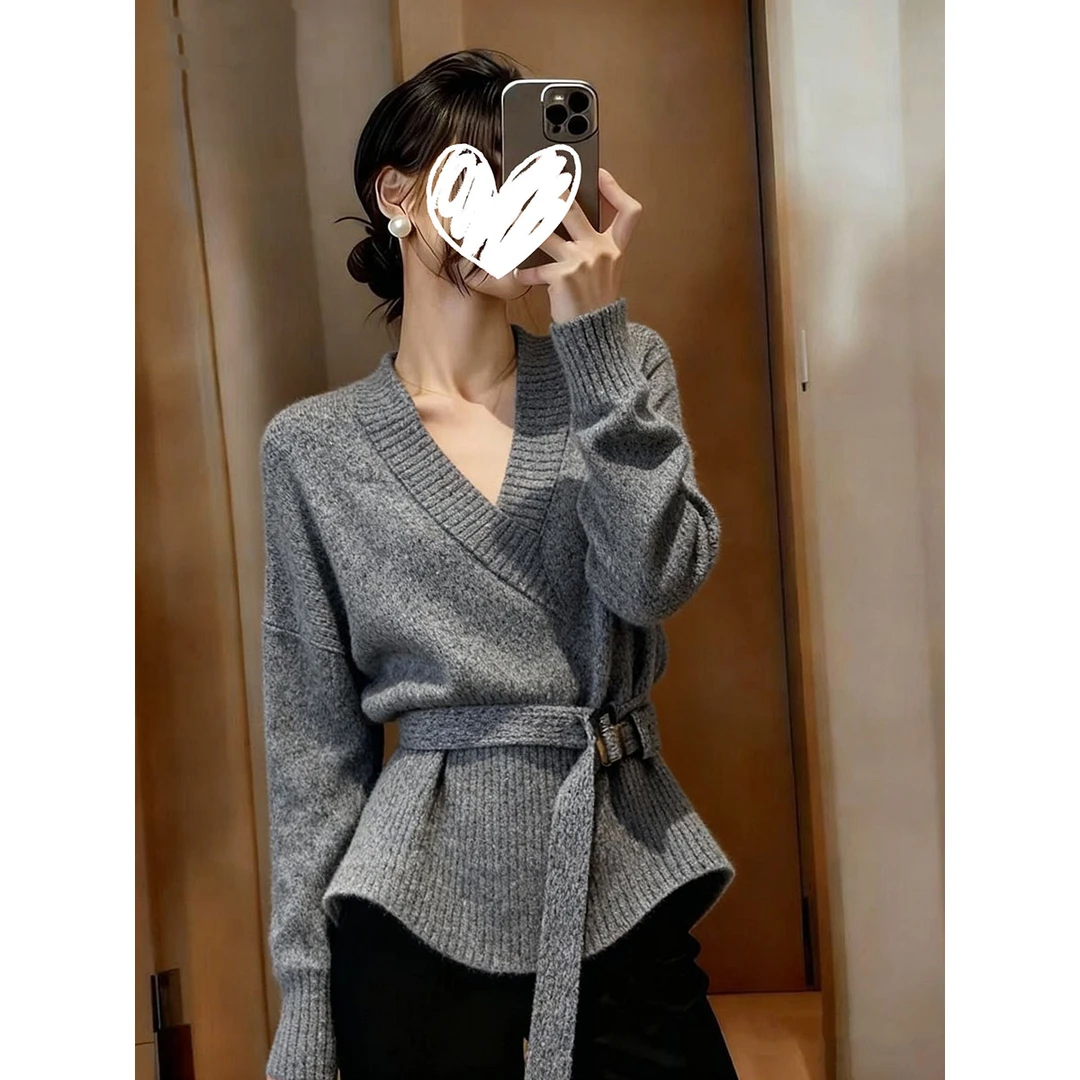 欧货高端灰色设计感系带针织衫2025秋冬显瘦休闲百搭长袖上衣毛衣