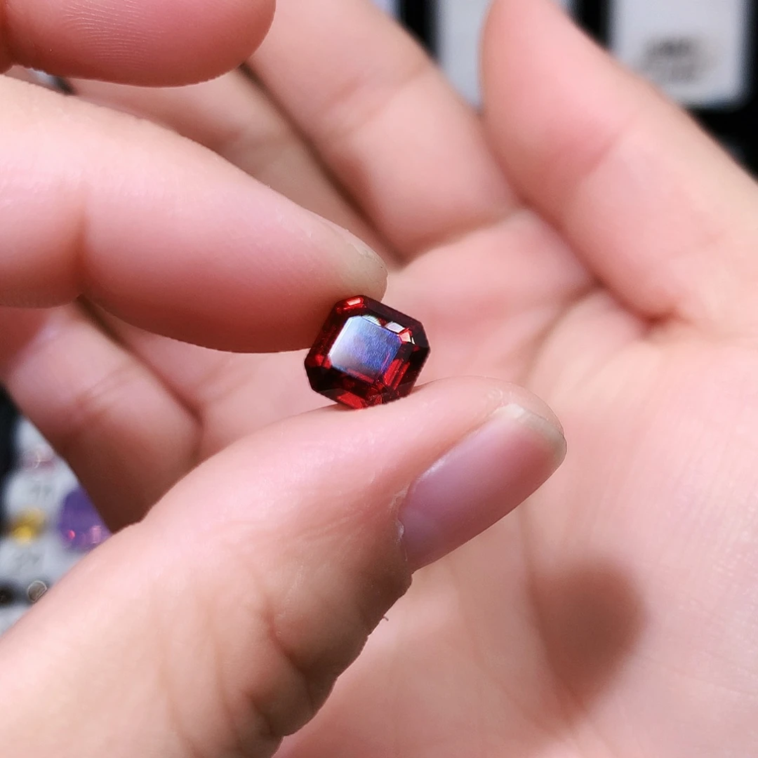 石榴石裸石未镶嵌3.26克拉