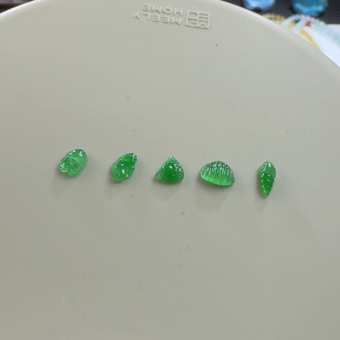 翡翠手链未镶嵌冰阳绿海洋世界镶嵌款
