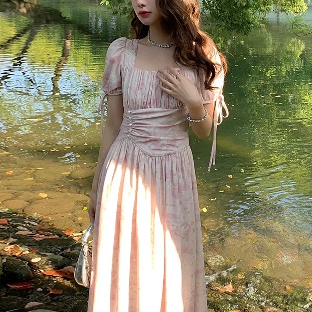 Meika-【匿名情书】2024年春装新款显瘦收腰连衣裙-33105K