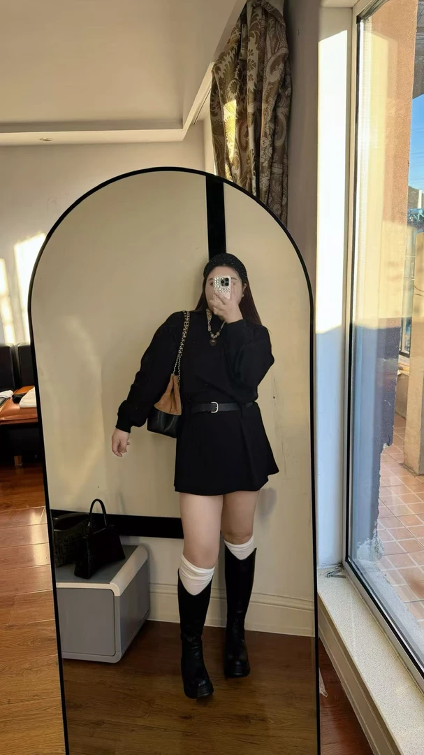 2025年秋冬季新款连气质显瘦百搭连帽假两件6155