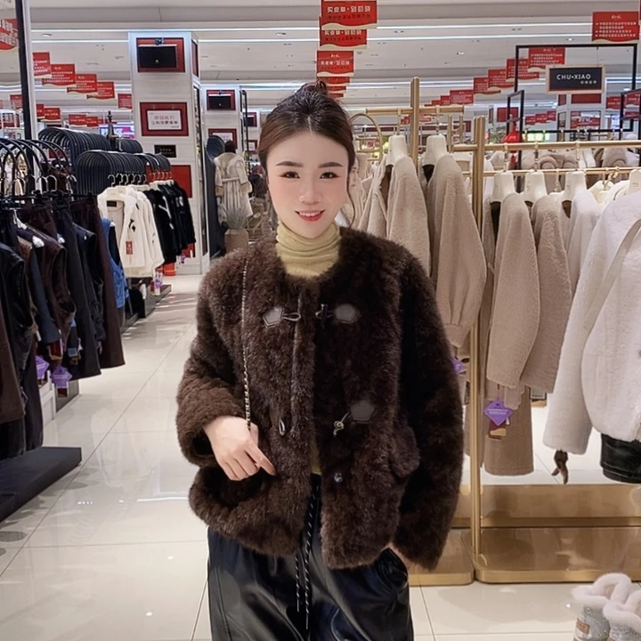 咖色25631 初晓皮草 初晓皮草