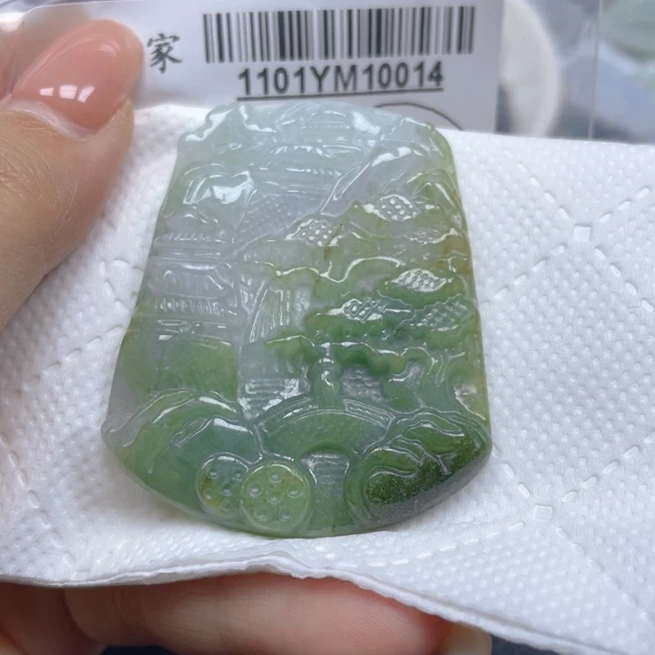 翡翠未镶嵌吊坠(不含链)