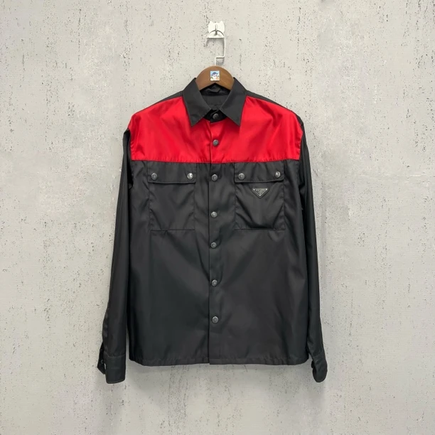 未使用 Prada/普拉达 prada黑色拼接三角标尼龙衬衫外套L码