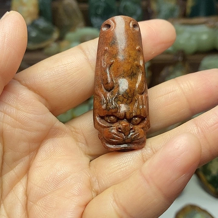 岫岩河磨玉（透闪石质玉）未镶嵌颈饰