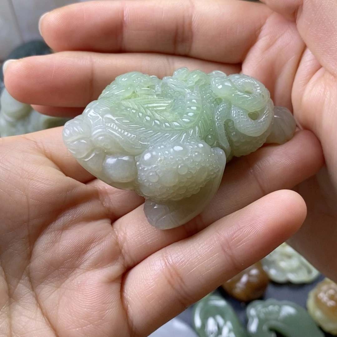 未镶嵌和田玉把件
